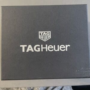 TAG Heuer box